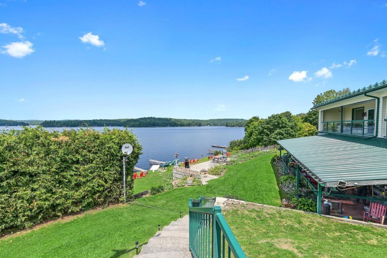 Harcourt Baptiste Lake Lodge מראה חיצוני תמונה