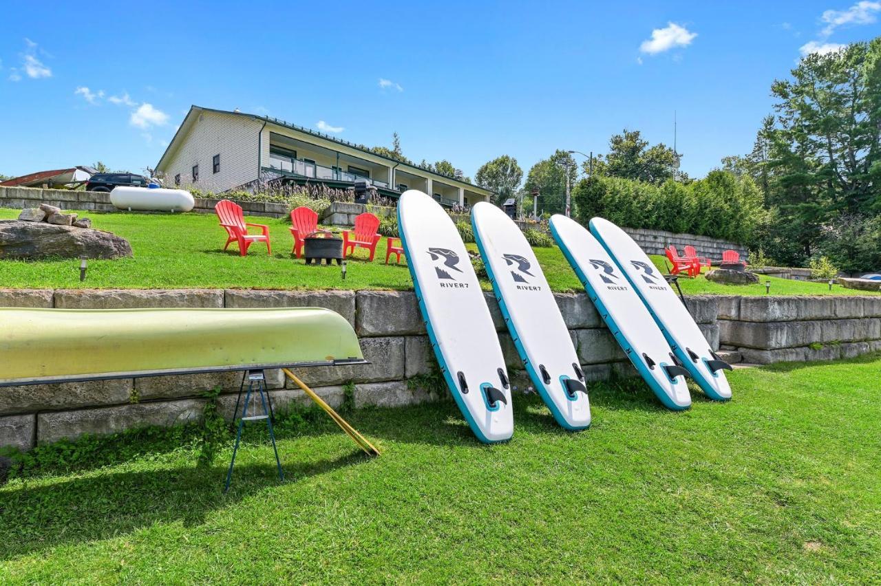 Harcourt Baptiste Lake Lodge מראה חיצוני תמונה