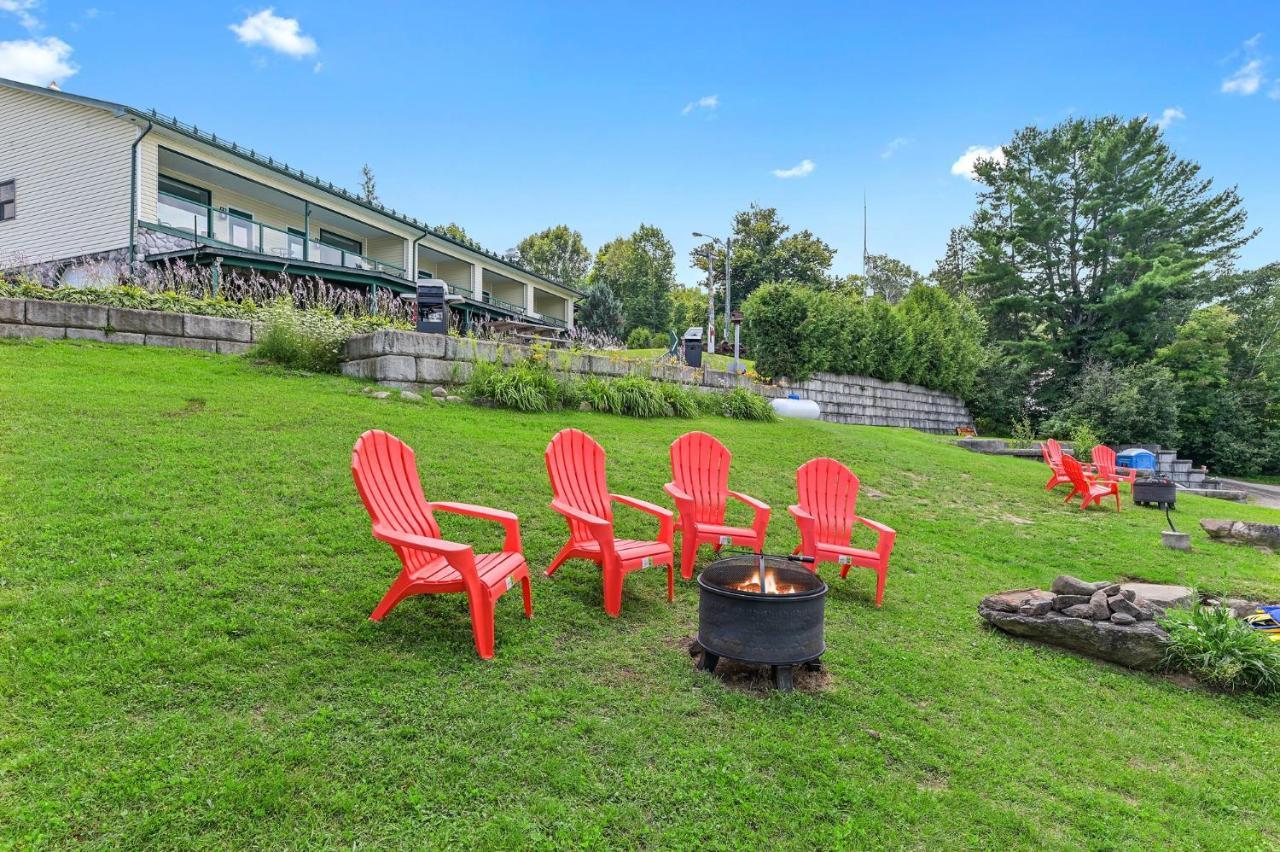 Harcourt Baptiste Lake Lodge מראה חיצוני תמונה