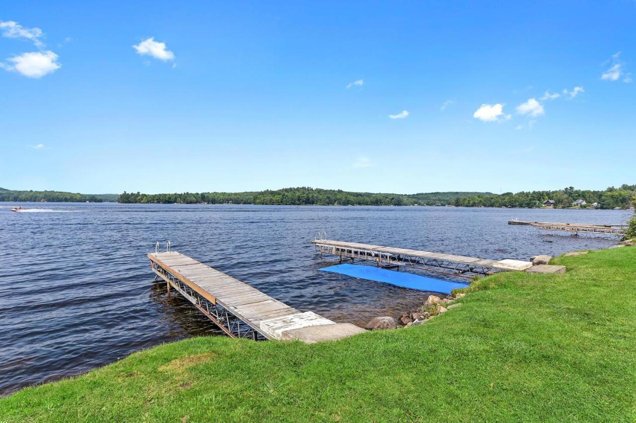 Harcourt Baptiste Lake Lodge מראה חיצוני תמונה